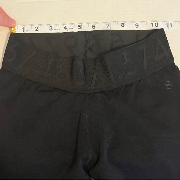 H&M Black Seamless Sports Leggings Size Small - Picture 11 of 13